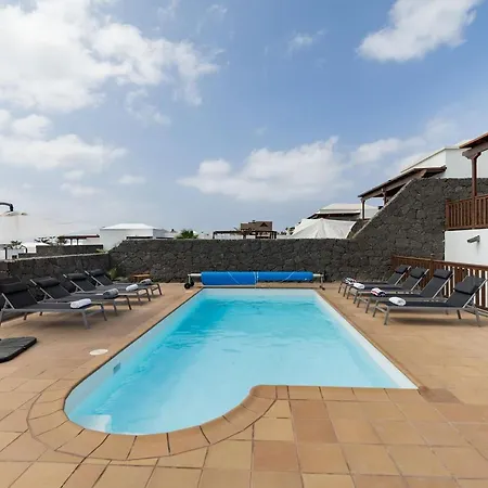 Preciosa Y Espaciosa Villa Con Piscina /Vistas Mar *