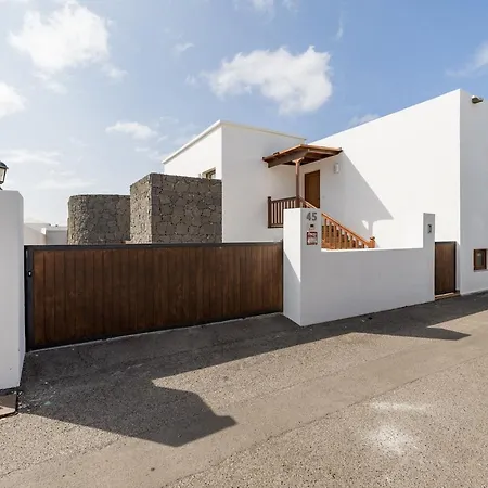 Preciosa Y Espaciosa Villa Con Piscina /Vistas Mar 别墅 普拉亚布兰卡